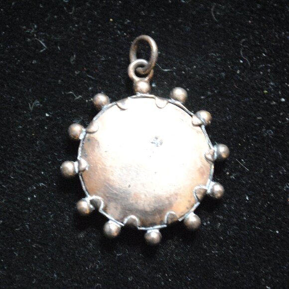 Antique Edwardian 1900s Colored Photo Pendant Depicting Two Women - Picture 3 of 12